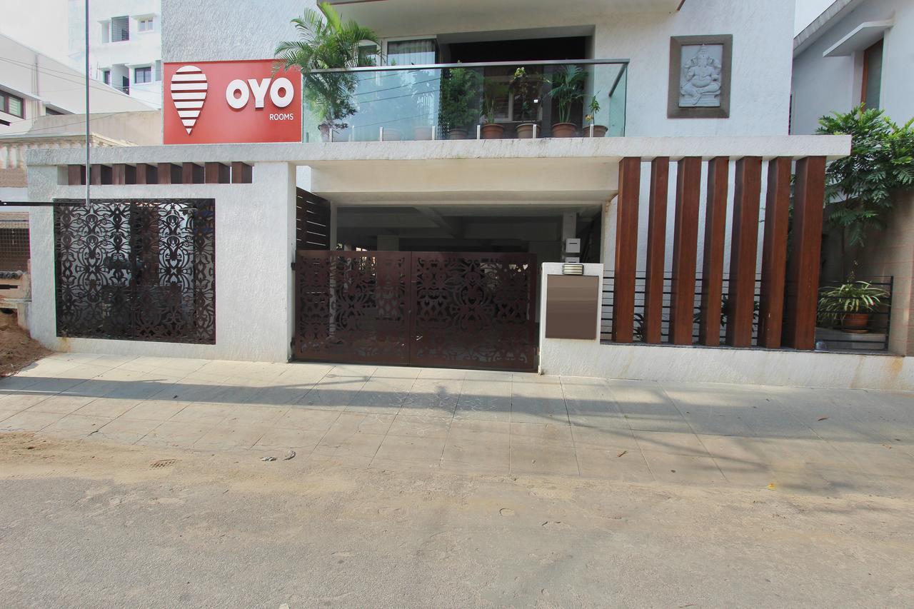Oyo 2132 Apartment Aditya Residency Bengaluru Kültér fotó